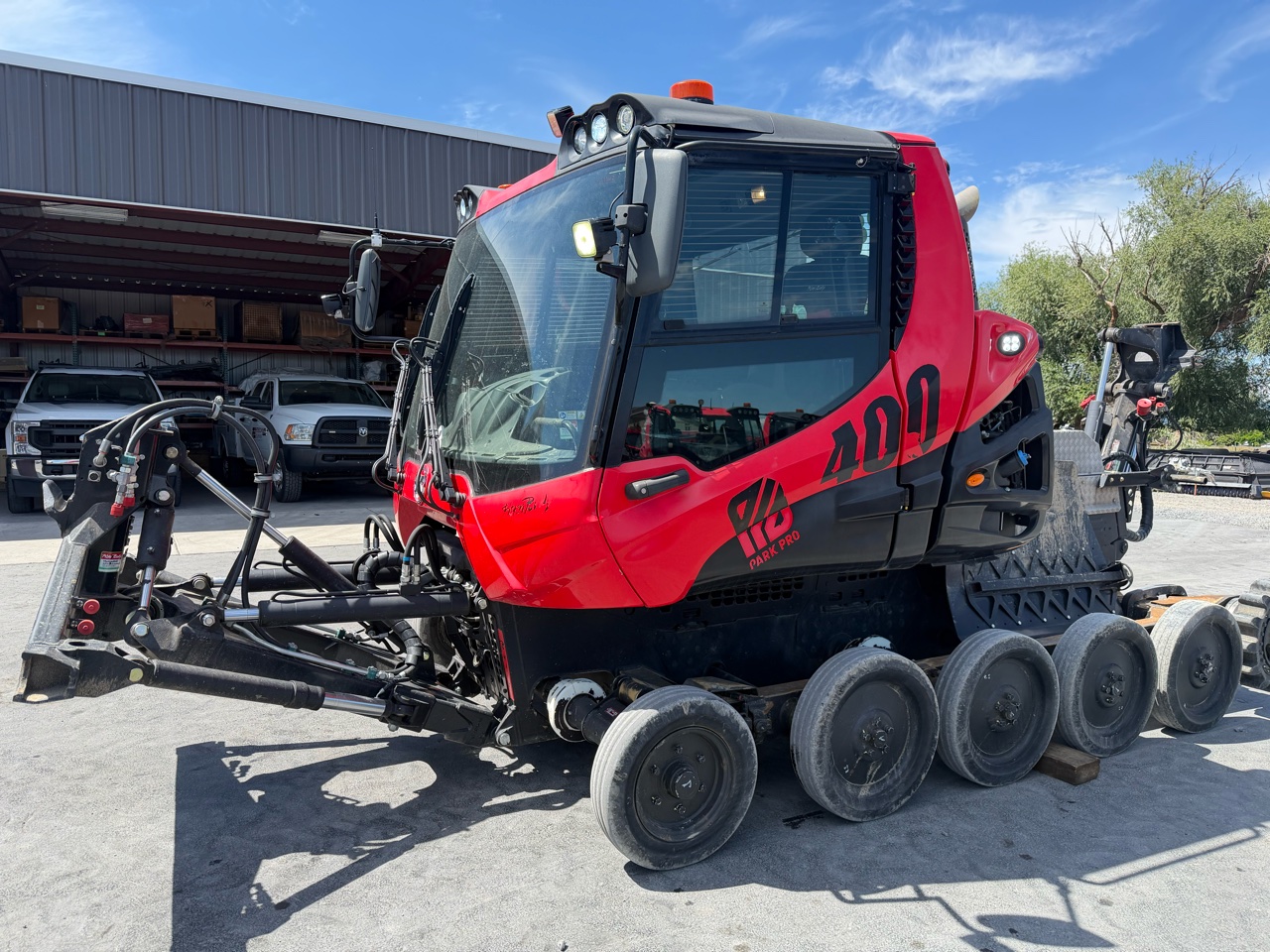 2022 PistenBully 400 Park Pro