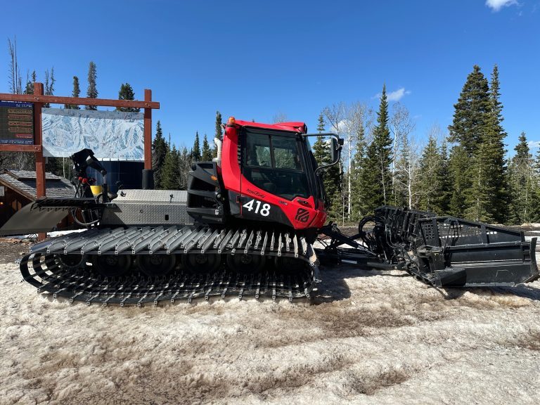 2018 PistenBully 400 Park Pro